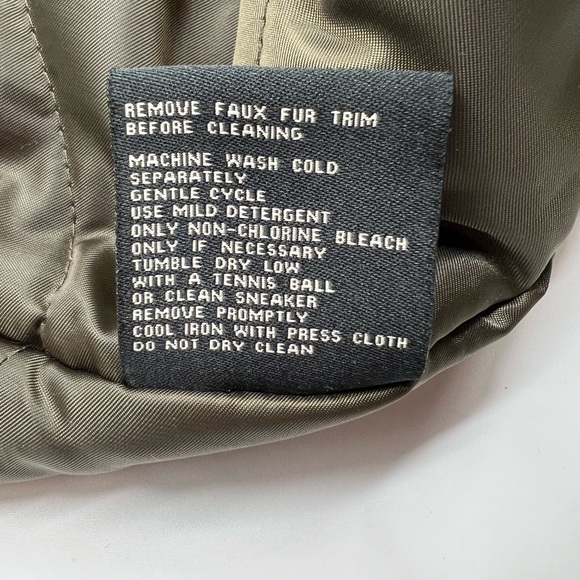 1 Madison Army Green Expedition Hooded Coat - EXCELLENT CONDITION - Large - Picture 10 of 10